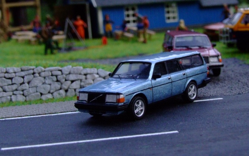 volvo245266.jpg